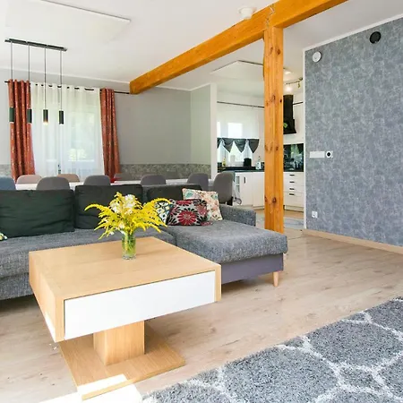 ヴィラ Przystanek Przywidz Trzepowo (Pomerania)